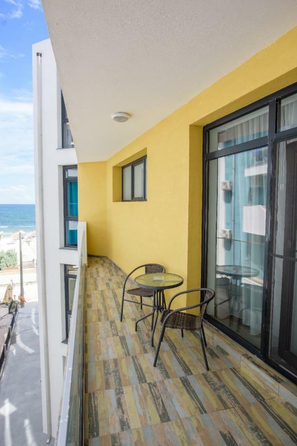 ナボダリApartament George Mamaiaアパートメント エクステリア 写真